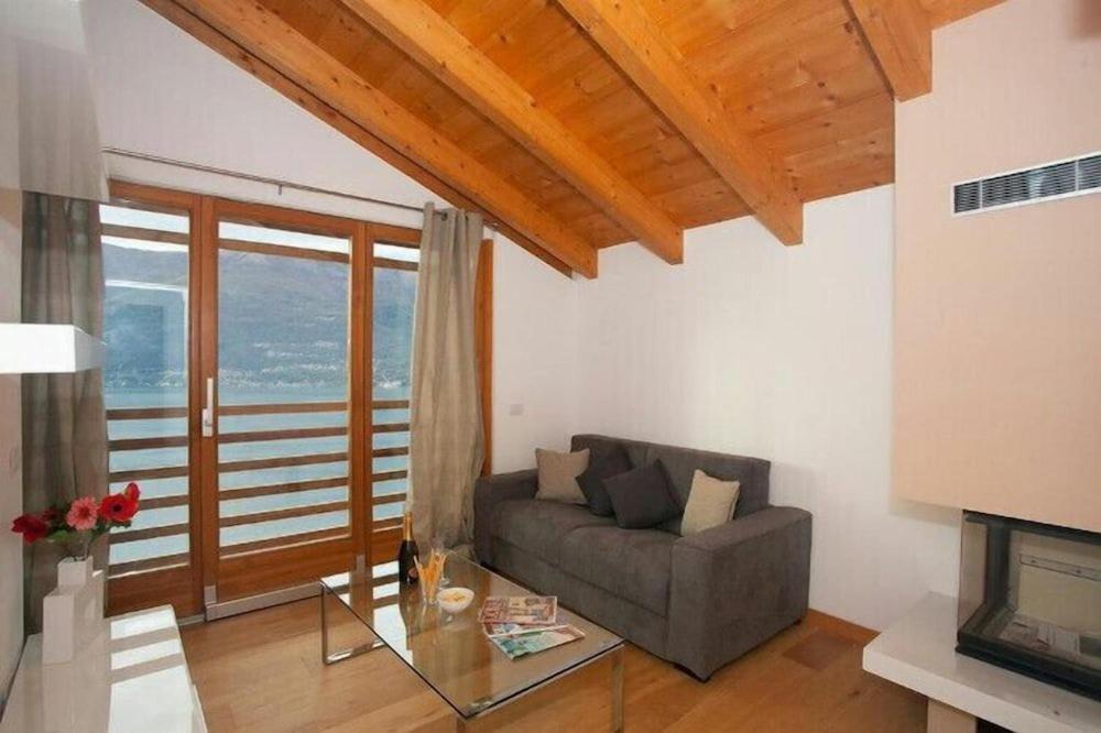 Paradiso Del Lago Orchidea 1 Bellano Exterior foto